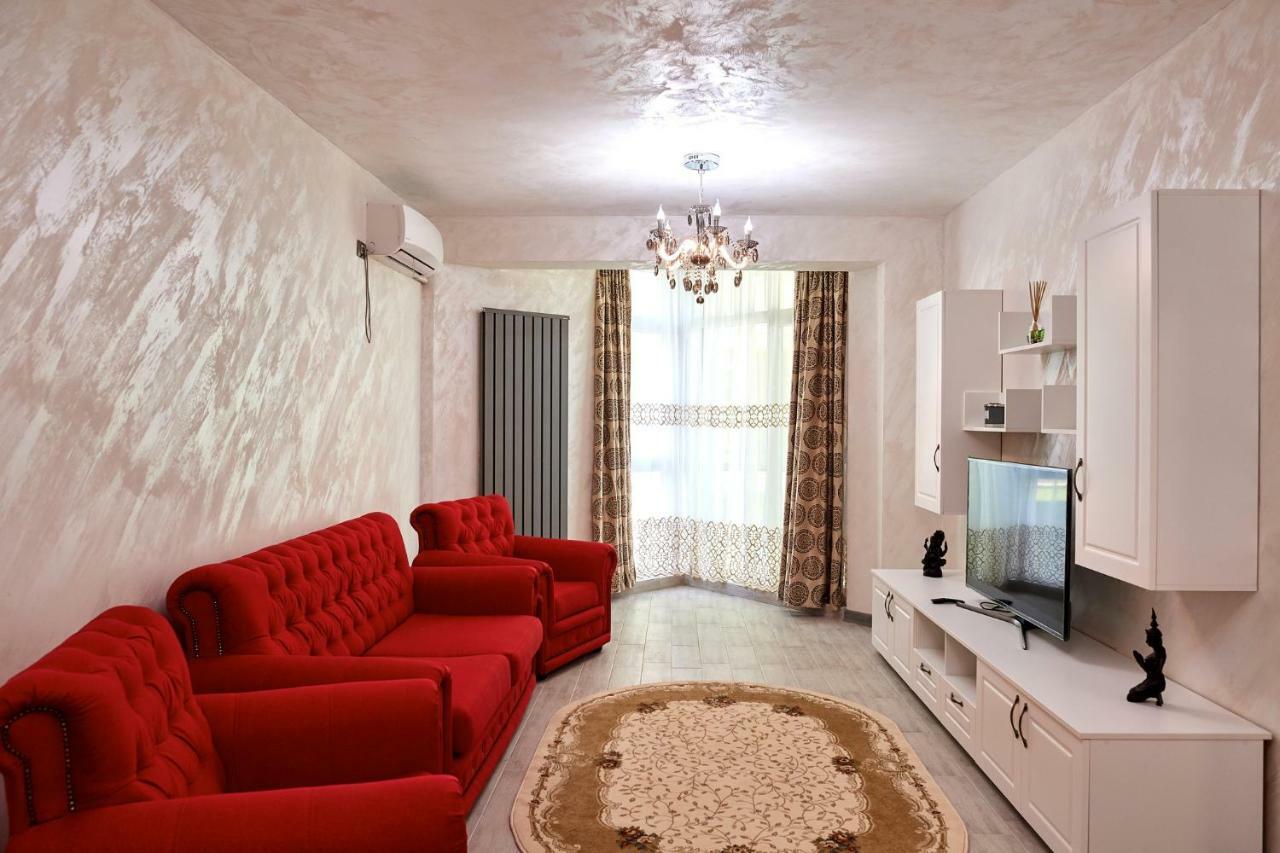 Deluxe Apartment Spa N Pools Beach Resort Năvodari Esterno foto